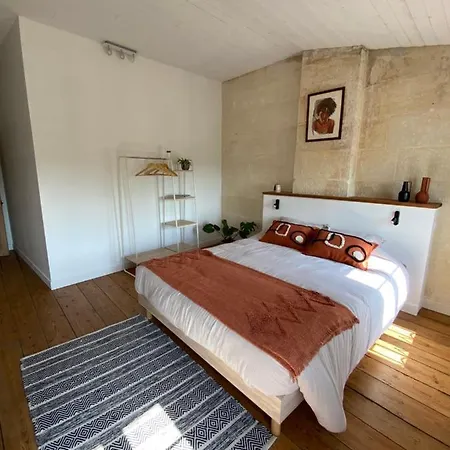 Le Clos Des Grands Frenes Frühstückspension