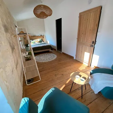 Le Clos Des Grands Frenes Pons