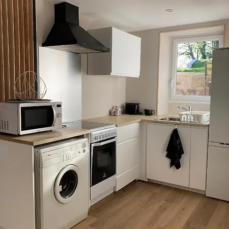 Le Clos Des Grands Frenes 3* Pons